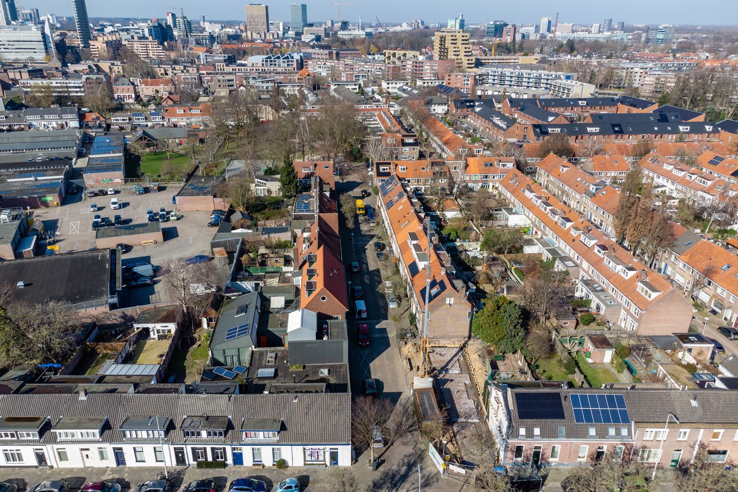 Startbouw van drie stadswoningen in Eindhoven - 0