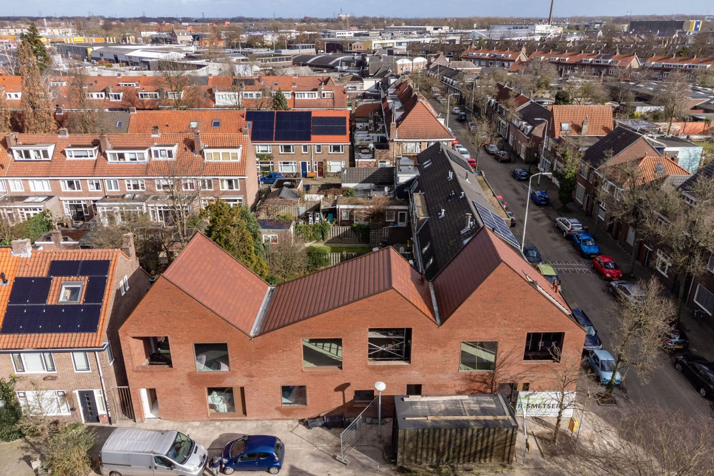 Drie karakteristieke stadswoningen in Eindhoven naderen hun oplevering - 1