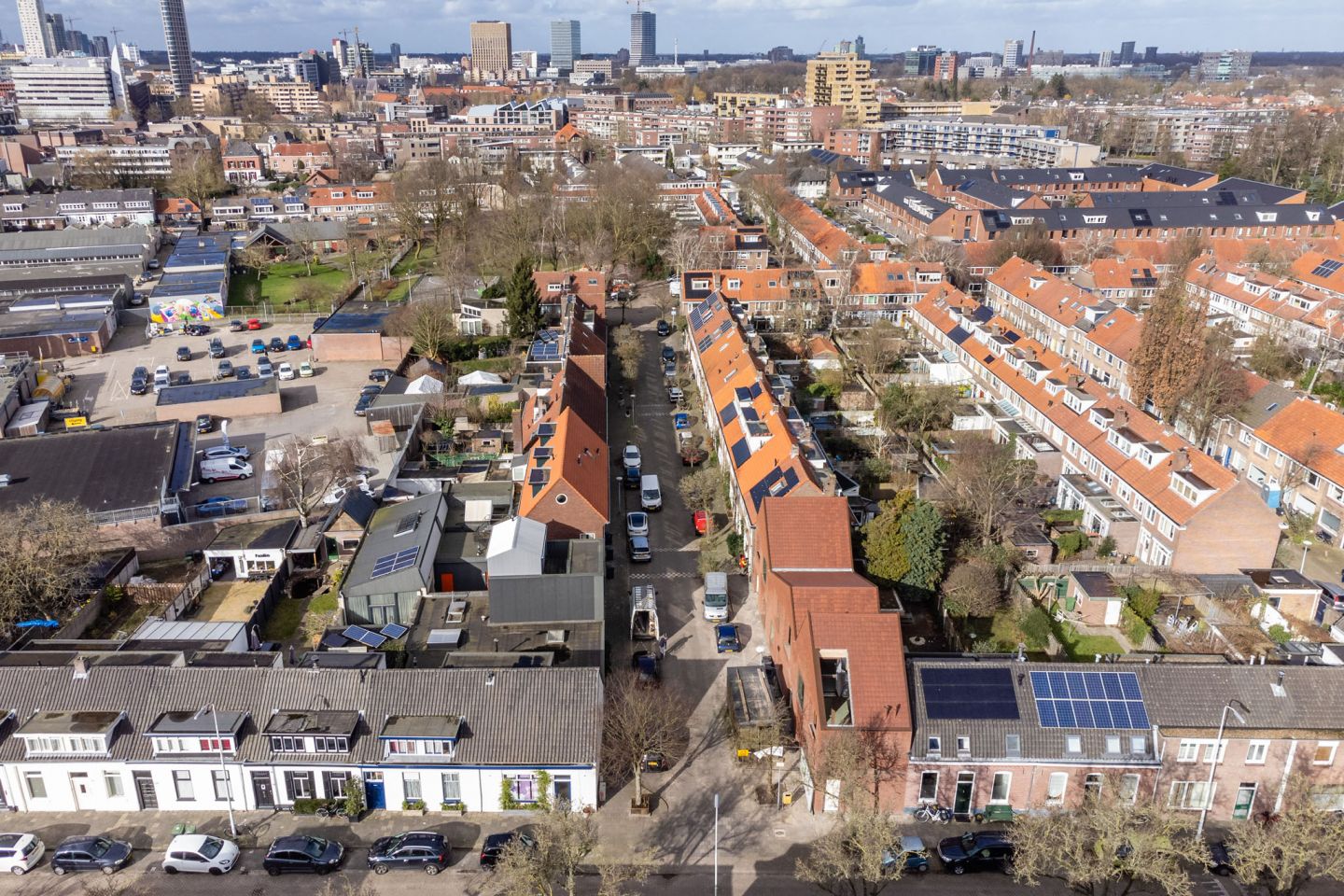 Drie karakteristieke stadswoningen in Eindhoven naderen hun oplevering - 5
